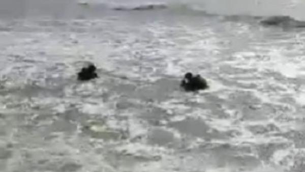 Alicante.- Sucesos.- Buscan por mar y aire a una persona que se ha precipitado en una escollera de Alicante Alicante.- Sucesos.- Buscan por mar y aire a una persona que se ha precipitado en una escollera de Alicante