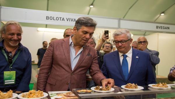 El secretario de Estado de Bosques y Desarrollo Rural del Gobierno de Portugal, Miguel Freitas, en la Feria Rayana El secretario de Estado de Bosques y Desarrollo Rural del Gobierno de Portugal, Miguel Freitas, en la Feria Rayana