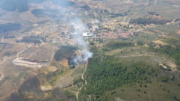 Incendio junto a Torrecilla de los Ángeles Incendio junto a Torrecilla de los Ángeles