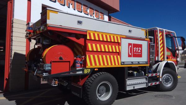 Córdoba.- Sucesos.- Tres atendidos tras el incendio de una vivienda en la Avenida Ronda de los Tejares Córdoba.- Sucesos.- Tres atendidos tras el incendio de una vivienda en la Avenida Ronda de los Tejares
