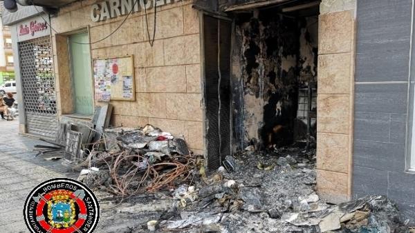 Incendio en una carnicería de Solares Incendio en una carnicería de Solares