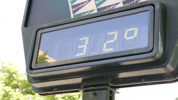 Aviso por altas temperaturas en Aragón. Aviso por altas temperaturas en Aragón.