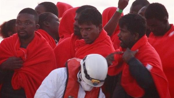 Inmigrantes rescatados en el Estrecho Inmigrantes rescatados en el Estrecho