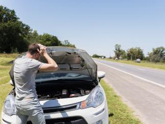 Siete elementos del coche que debes revisar para no quedarte tirado en carretera