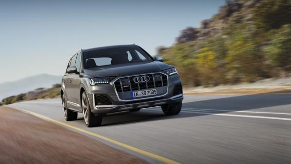 Nuevo SUV de Audi con 435 caballos de potencia Nuevo SUV de Audi con 435 caballos de potencia