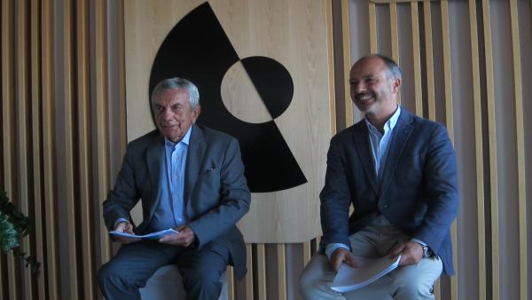 El presidente de Conxemar, Jose Luis Freire, y el delegado del Estado en el Consorcio de la Zona Franca de Vigo, David Regades, este lunes en una rueda de prensa El presidente de Conxemar, Jose Luis Freire, y el delegado del Estado en el Consorcio de la Zona Franca de Vigo, David Regades, este lunes en una rueda de prensa