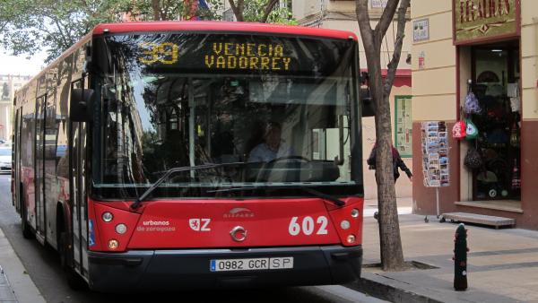 Autobus urbano de Zaragoza. Autobus urbano de Zaragoza.