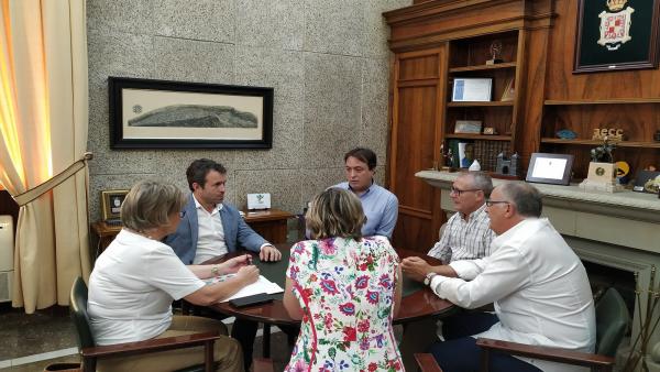 Reunión con representantes del Festival de Otoño Reunión con representantes del Festival de Otoño