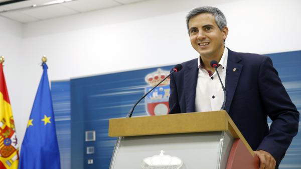 El vicepresidente de Cantabria y portavoz del Gobierno, Pablo Zuloaga, informa en rueda de prensa de los acuerdos del Consejo de Gobierno El vicepresidente de Cantabria y portavoz del Gobierno, Pablo Zuloaga, informa en rueda de prensa de los acuerdos del Consejo de Gobierno