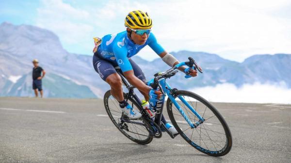 El ciclista colombiano Nairo Quintana (Movistar Team), en los Lagos de Covadonga durante La Vuelta 2018. El ciclista colombiano Nairo Quintana (Movistar Team), en los Lagos de Covadonga durante La Vuelta 2018.