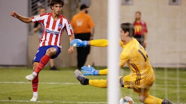 Joao Félix bate a Courtois Joao Félix bate a Courtois