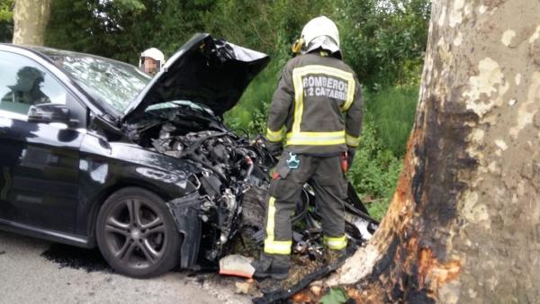 Accidente de tráfico en Escalante, Cantabria Accidente de tráfico en Escalante, Cantabria