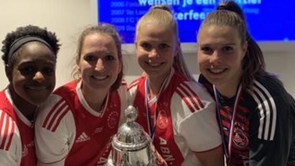 Ajax femenino Ajax femenino