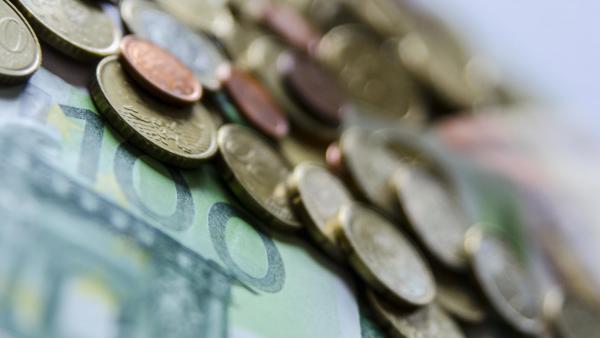 Monedas, moneda, billete, billetes,euro ,euros, capital, efectivo, metálico, riqueza Monedas, moneda, billete, billetes,euro ,euros, capital, efectivo, metálico, riqueza