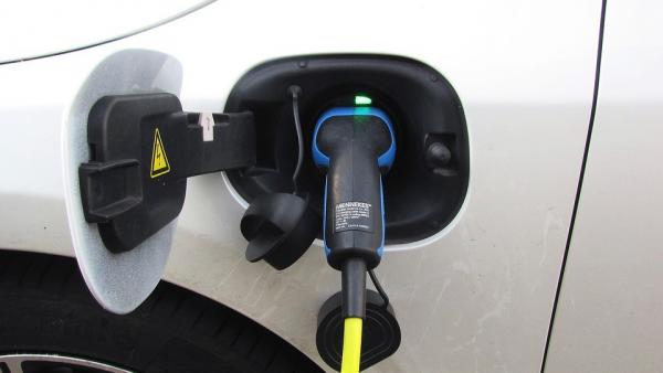 Las matriculaciones de coches eléctricos se duplican en lo que va de año Las matriculaciones de coches eléctricos se duplican en lo que va de año