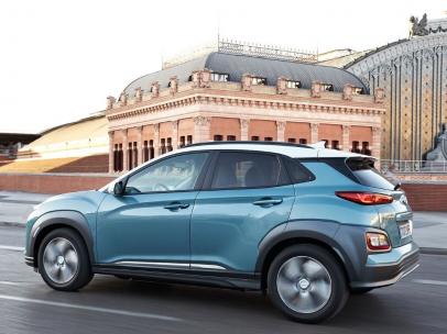 Hyundai instalará un punto de recarga a los compradores de sus modelos 100% eléctricos