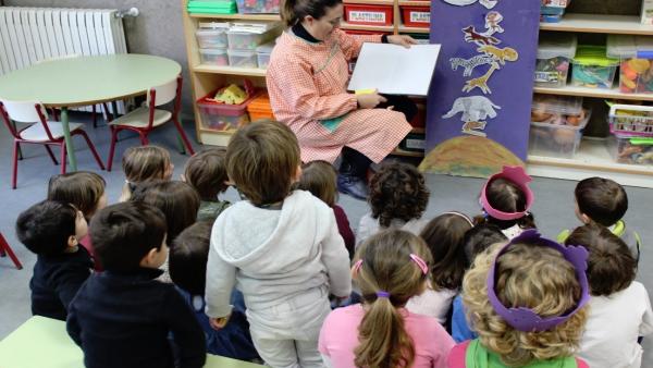 La "major oposició docent de la història" de la Comunitat cobreix el 85% de les places La "major oposició docent de la història" de la Comunitat cobreix el 85% de les places