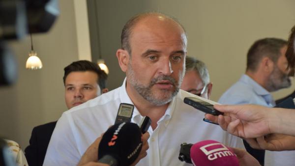 El vicepresidente del Gobierno de C-LM. José Luis Martínez Guijarro, atiende a los medios El vicepresidente del Gobierno de C-LM. José Luis Martínez Guijarro, atiende a los medios