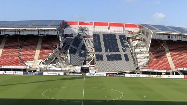 Se derrumba la cubierta del AFAS Stadion del AZ Alkmaar Se derrumba la cubierta del AFAS Stadion del AZ Alkmaar
