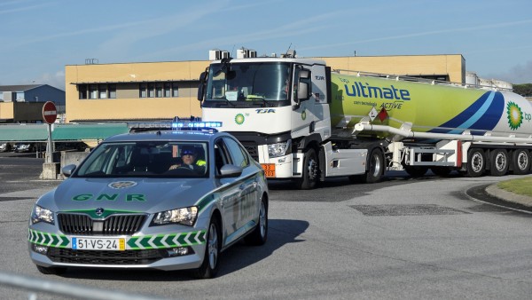 Huelga de transportistas de mercancías peligrosas en Portugal. Huelga de transportistas de mercancías peligrosas en Portugal.