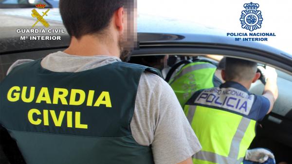 Desarticulado un grupo delictivo dedicado a la distribución de cocaína en Murcia y provincias limítrofes, operación conjunta Guardia Civil y Policía Nacional Desarticulado un grupo delictivo dedicado a la distribución de cocaína en Murcia y provincias limítrofes, operación conjunta Guardia Civil y Policía Nacional