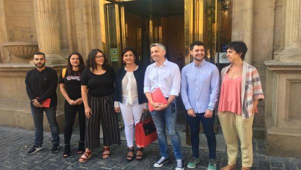 Los equipos negociadores de PSOE y de Podemos se reúnen para abordar la investidura de Andreu Los equipos negociadores de PSOE y de Podemos se reúnen para abordar la investidura de Andreu