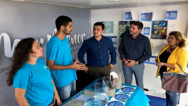 El consejero de Agua, Agricultura, Ganadería, Pesca y Medio Ambiente, Antonio Luengo, presenta las actividades itinerantes destinadas principalmente a los más pequeños El consejero de Agua, Agricultura, Ganadería, Pesca y Medio Ambiente, Antonio Luengo, presenta las actividades itinerantes destinadas principalmente a los más pequeños