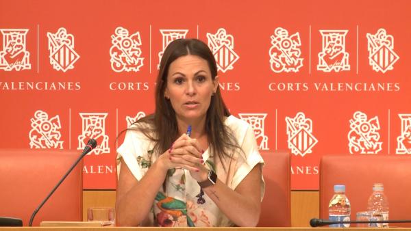 La portavoz de Educación del PPCV en Les Corts, Beatriz Gascó, en rueda de prensa La portavoz de Educación del PPCV en Les Corts, Beatriz Gascó, en rueda de prensa