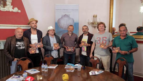 Foto durante la presentación del CD '10 años de cooperación cultural Huesca/Casablanca' este martes en el Casino de Jaca. Foto durante la presentación del CD '10 años de cooperación cultural Huesca/Casablanca' este martes en el Casino de Jaca.