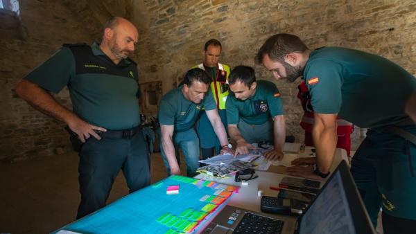 Dispositivo de búsqueda del hombre de 71 años desparecido el 3 de agosto en el Pirineo oscense. Dispositivo de búsqueda del hombre de 71 años desparecido el 3 de agosto en el Pirineo oscense.
