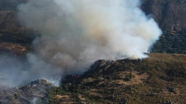 Labores del extinción del incendio de Navalacruz en Ávila. Labores del extinción del incendio de Navalacruz en Ávila.