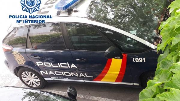 Coche de la Policía Nacional Coche de la Policía Nacional
