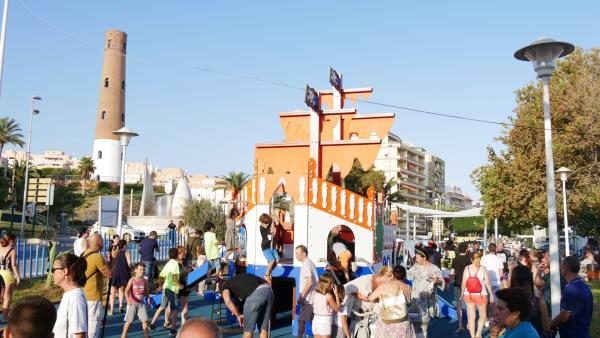 Adra inaugura su primer parque totalmente inclusivo e intergeneracional en el Paseo Picasso Adra inaugura su primer parque totalmente inclusivo e intergeneracional en el Paseo Picasso