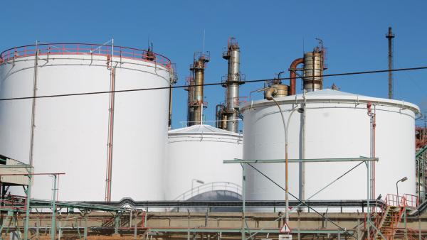 COMPLEJO PETROQUÍMICO REPSOL PUERTOLLANO FÁBRICA INDUSTRIA COMPLEJO PETROQUÍMICO REPSOL PUERTOLLANO FÁBRICA INDUSTRIA