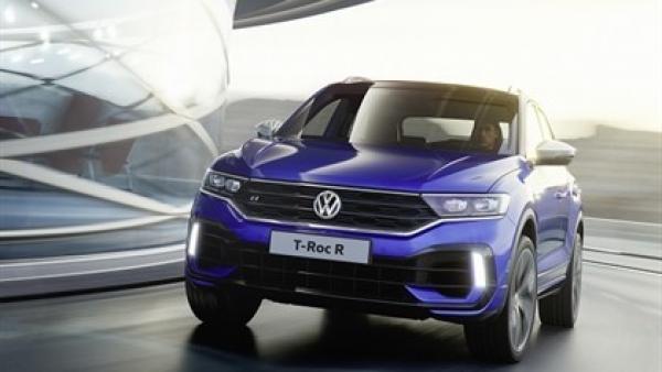 Volkswagen abre los pedidos del T-Roc R, la versión superior de su gama crossover
Volkswagen abre los pedidos del T-Roc R, la versión superior de su gama crossover