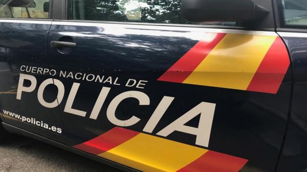 Coche de la Policía Nacional Coche de la Policía Nacional