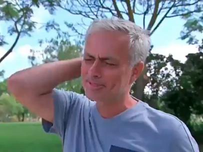 Mourinho rompe a llorar porque echa de menos entrenar