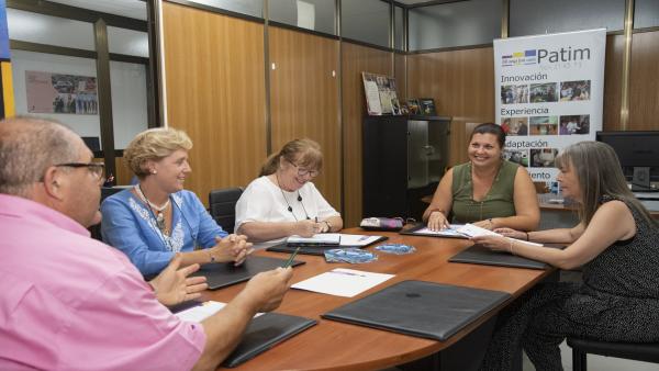 La Diputación analiza con Patim programas para prevenir las adicciones en los municipios de interior de Castellón La Diputación analiza con Patim programas para prevenir las adicciones en los municipios de interior de Castellón