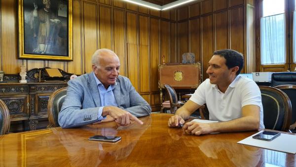 El presidente de la Diputación de Cuenca se reúne con el subdelegado del Gobierno en la provincia El presidente de la Diputación de Cuenca se reúne con el subdelegado del Gobierno en la provincia