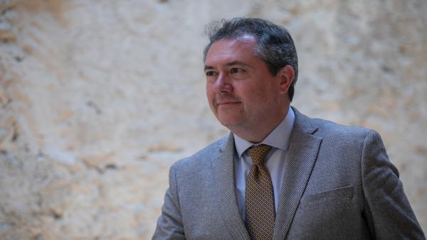 El alcalde de Sevilla, el socialista Juan Espadas, durante la entrevista con Europa Press El alcalde de Sevilla, el socialista Juan Espadas, durante la entrevista con Europa Press