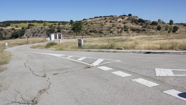 Terreno de las obras del Sector 9 de Yebes, paralizadas durante más de 10 años Terreno de las obras del Sector 9 de Yebes, paralizadas durante más de 10 años