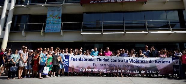 Concentración contra el asesinato machista de una joven de Fuenlabrada en Alemania