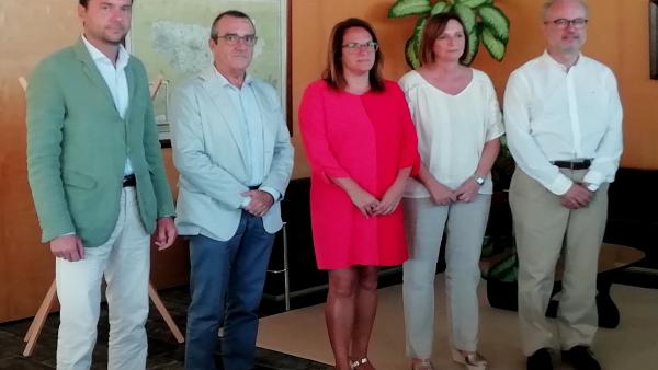 De izquierda a derecha: Eduardo Maynau, Juan Pedro Yllanes, Susana Mora, Maite Salord y Martí Ribas De izquierda a derecha: Eduardo Maynau, Juan Pedro Yllanes, Susana Mora, Maite Salord y Martí Ribas