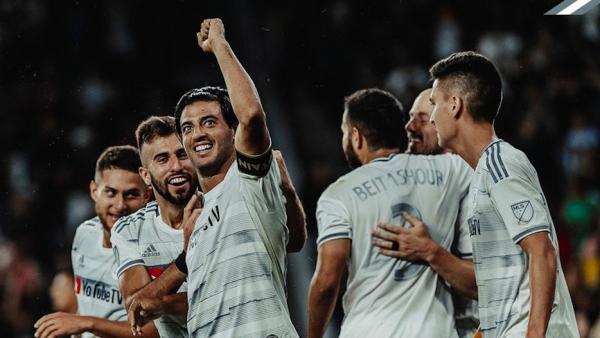 Carlos Vela celebra un gol con Los Angeles FC Carlos Vela celebra un gol con Los Angeles FC