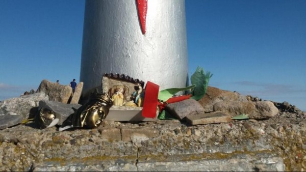Vandalizan la imagen de la Virgen del Pilar Vandalizan la imagen de la Virgen del Pilar