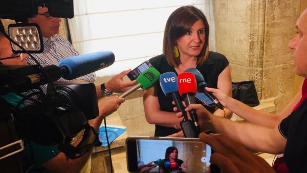 El PP de València denuncia que l'Ajuntament "augmente les subvencions a dit en més d'un milió d'euros" El PP de València denuncia que l'Ajuntament "augmente les subvencions a dit en més d'un milió d'euros"