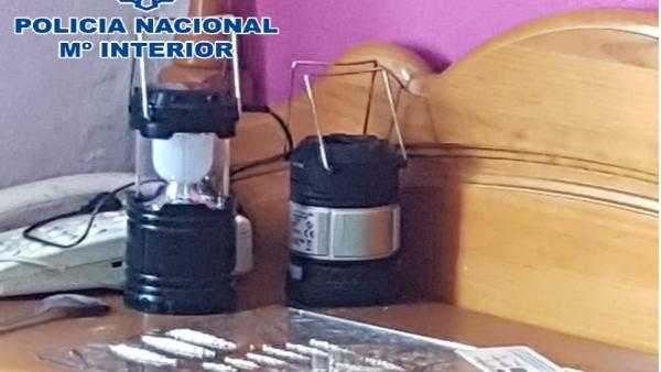 Nota De Prensa: Desmantelados Dos Puntos De Venta De Cocaína Y Heroína En El Puerto De Santa María Cádiz Nota De Prensa: Desmantelados Dos Puntos De Venta De Cocaína Y Heroína En El Puerto De Santa María Cádiz