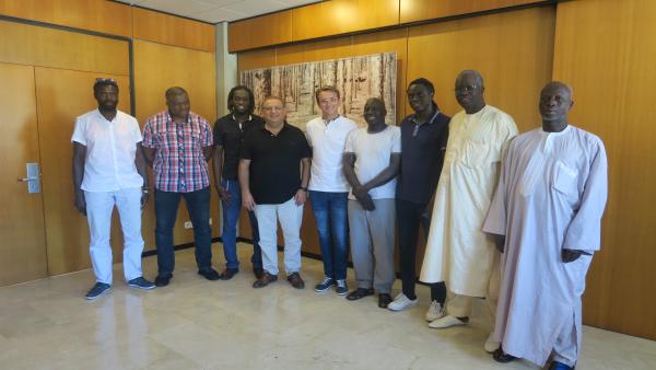Reunión del alcalde de Calvià, Alfonso Rodríguez Badal, con la comunidad senegalesa. Reunión del alcalde de Calvià, Alfonso Rodríguez Badal, con la comunidad senegalesa.