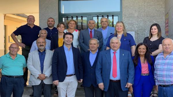 El secretario xeral del PSdeG, Gonzalo Caballero, participa en la Festa do Emigrante de Pol (Lugo). El secretario xeral del PSdeG, Gonzalo Caballero, participa en la Festa do Emigrante de Pol (Lugo).