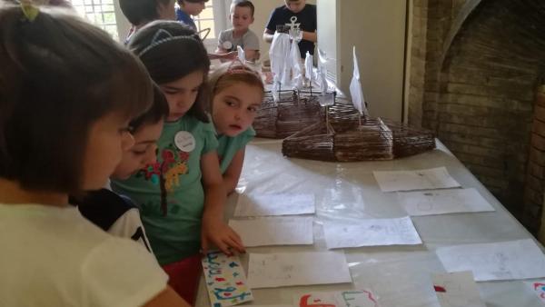 Niños en el porgrrama 'Mi Palacio de Verano' del Alcázar Niños en el porgrrama 'Mi Palacio de Verano' del Alcázar